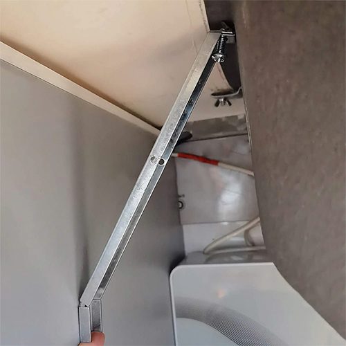 Pair of Stainless Sink/Clip Bracket
